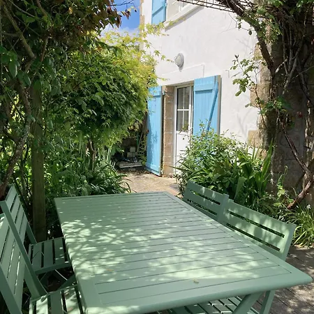 Ker Maja : Charmante Maison 1930 * Jardin * 2 Velos * Wifi Holiday home