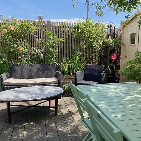 Holiday home Ker Maja : Charmante Maison 1930 * Jardin * 2 Velos * Wifi